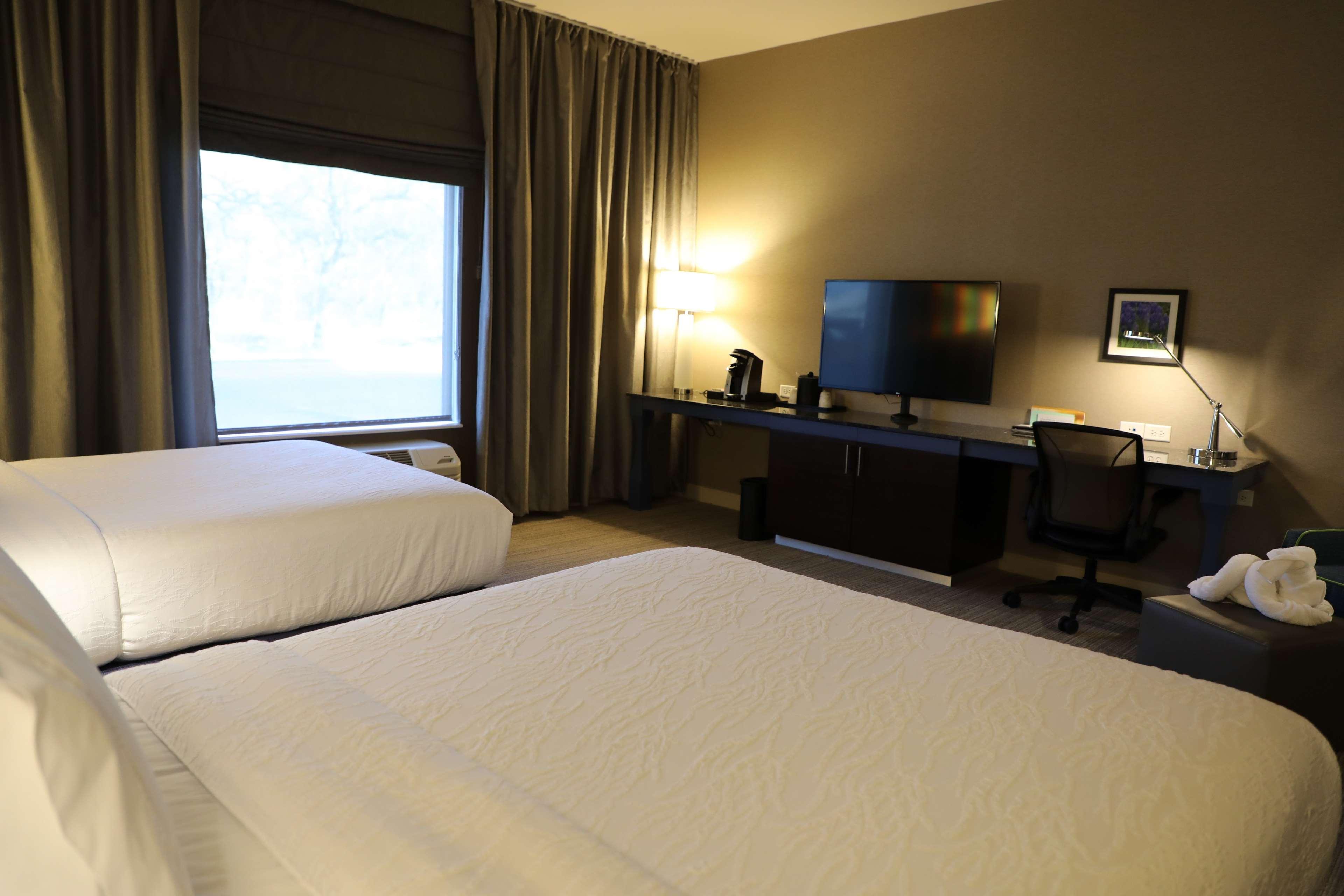 Hilton Garden Inn Austin Airport Exterior photo